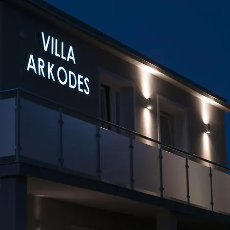 דירה Arkodes